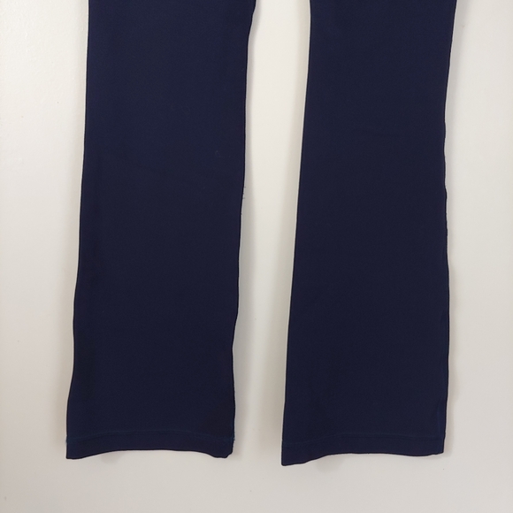 Lululemon Align High-Rise Mini-Flared Pant 28" Size 2 - Picture 14 of 16